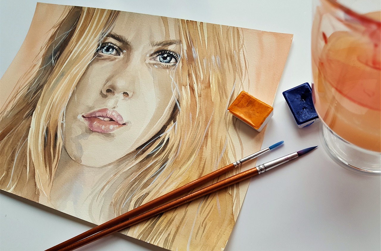 10 Fun Crafts to Explore with Watercolors